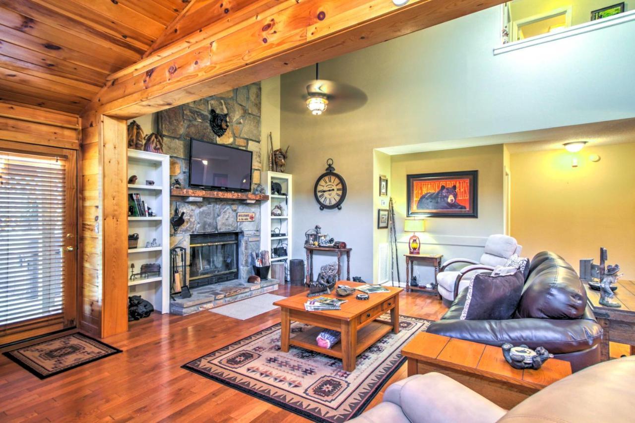 Tree Top Dream Cabin With Hot Tub In Gatlinburg! Villa ภายนอก รูปภาพ