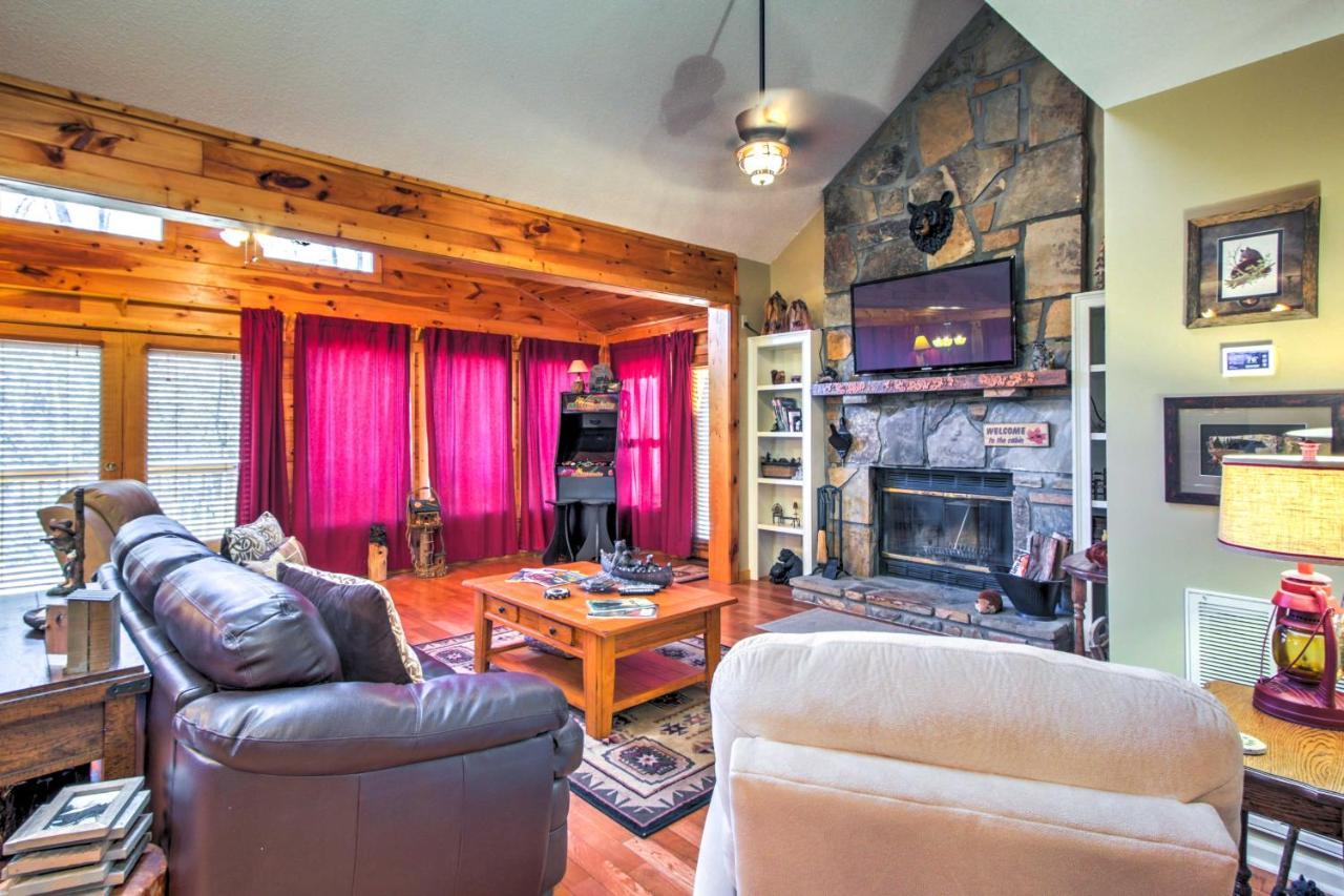 Tree Top Dream Cabin With Hot Tub In Gatlinburg! Villa ภายนอก รูปภาพ