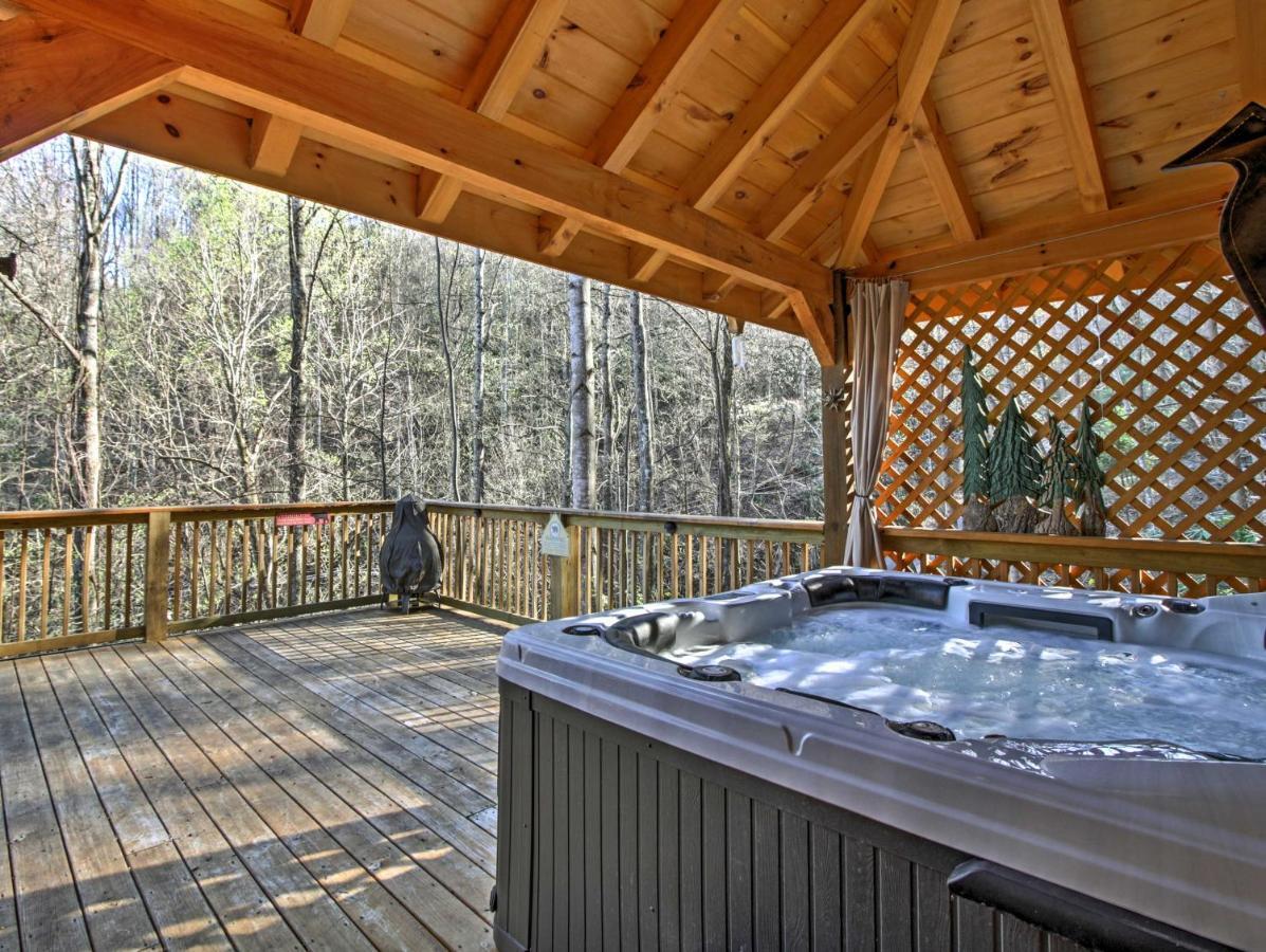 Tree Top Dream Cabin With Hot Tub In Gatlinburg! Villa ภายนอก รูปภาพ